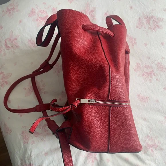 Zara Red backpack - Picture 5 of 7